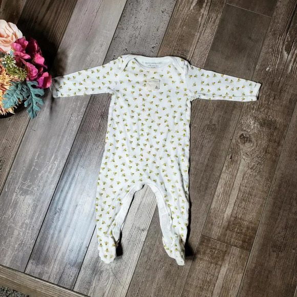 Burt's Bees Baby Honey Bee Organic Snap Button Bottom Footed Sleep & Play - Picture 1 of 7